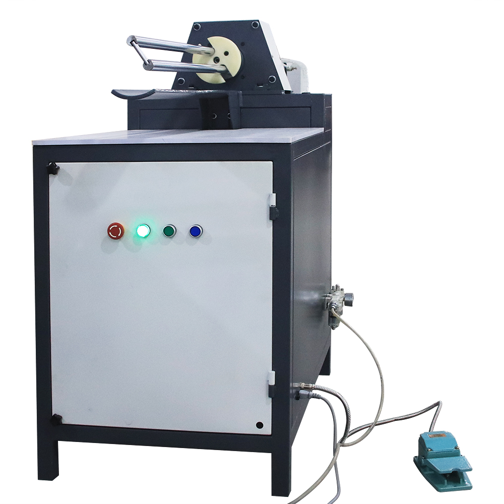 枕頭卷縮套袋機(jī)（半自動款）